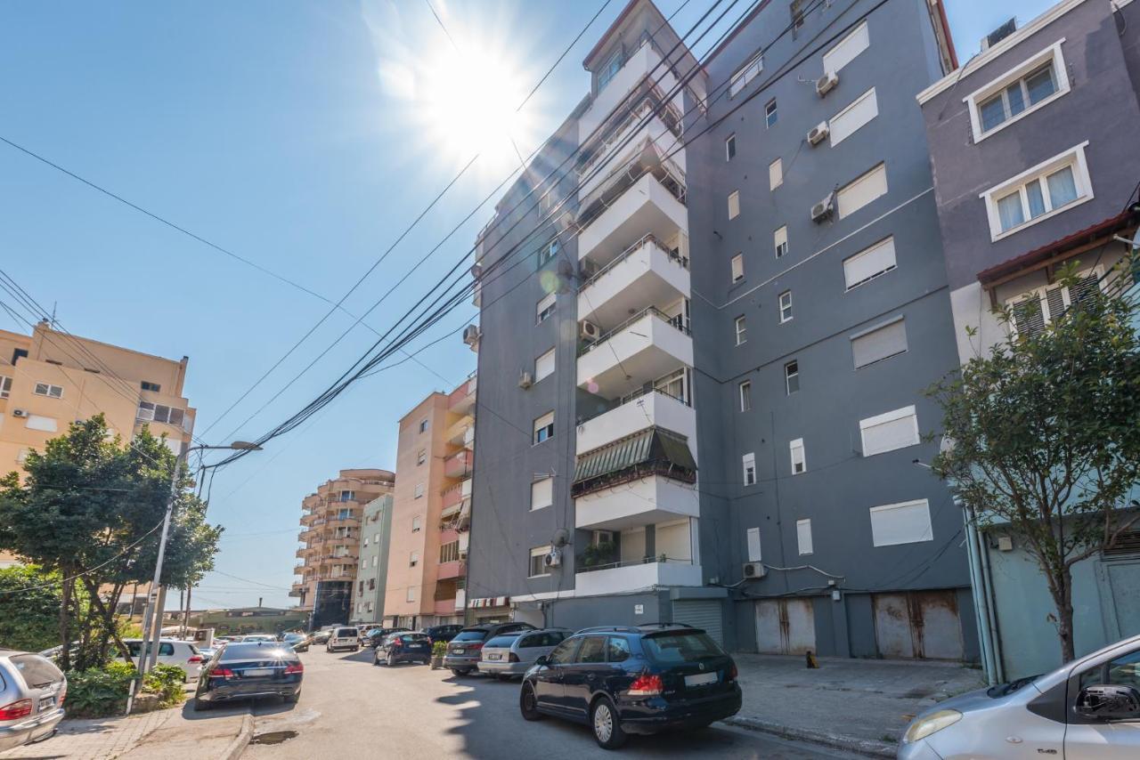 Dream Apartment - Fully Equipped Дуррес Экстерьер фото